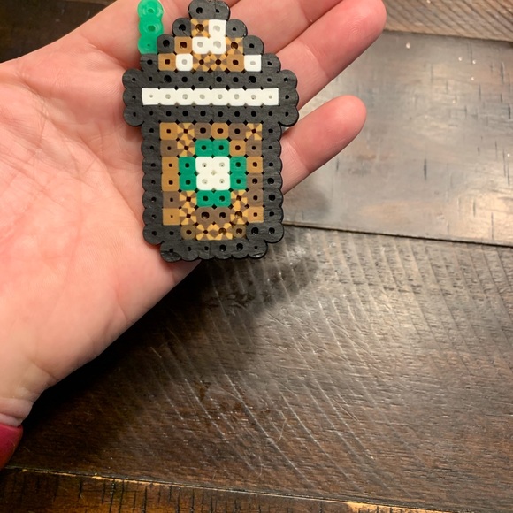 Starbucks Drink cups 8bit magnets - Picture 2 of 4